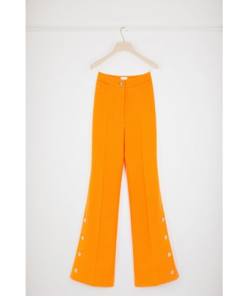 Button-hem flared trousers in wool crepe Venez acheter