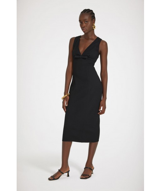 V-neck midi dress in seersucker soldes