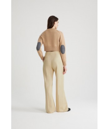 Iconic long trousers in organic cotton store