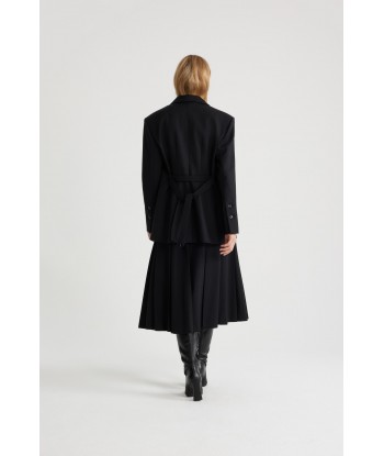 Relaxed belted jacket in technical wool À commander