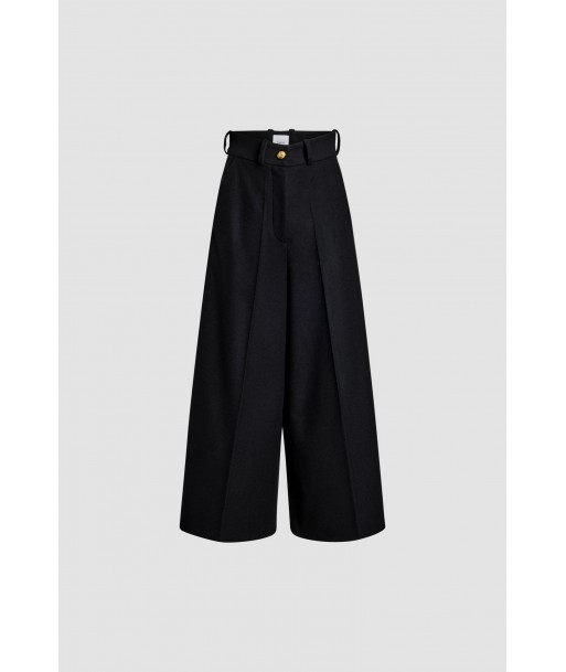 Wide-legged trousers in sustainable wool and cashmere blend 2024