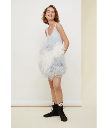 Robe à plumes 2 - 3 jours ouvrés.