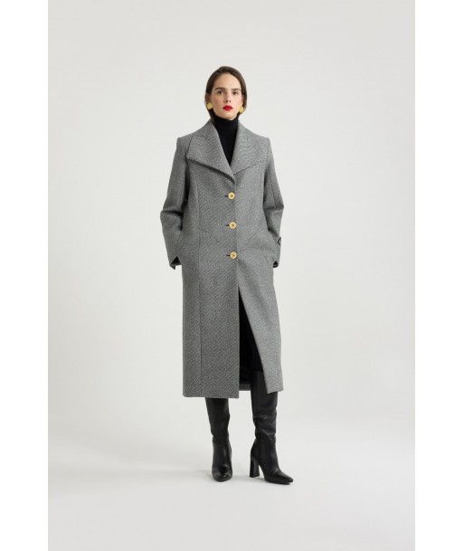 Long tailored coat in textured wool les ctes